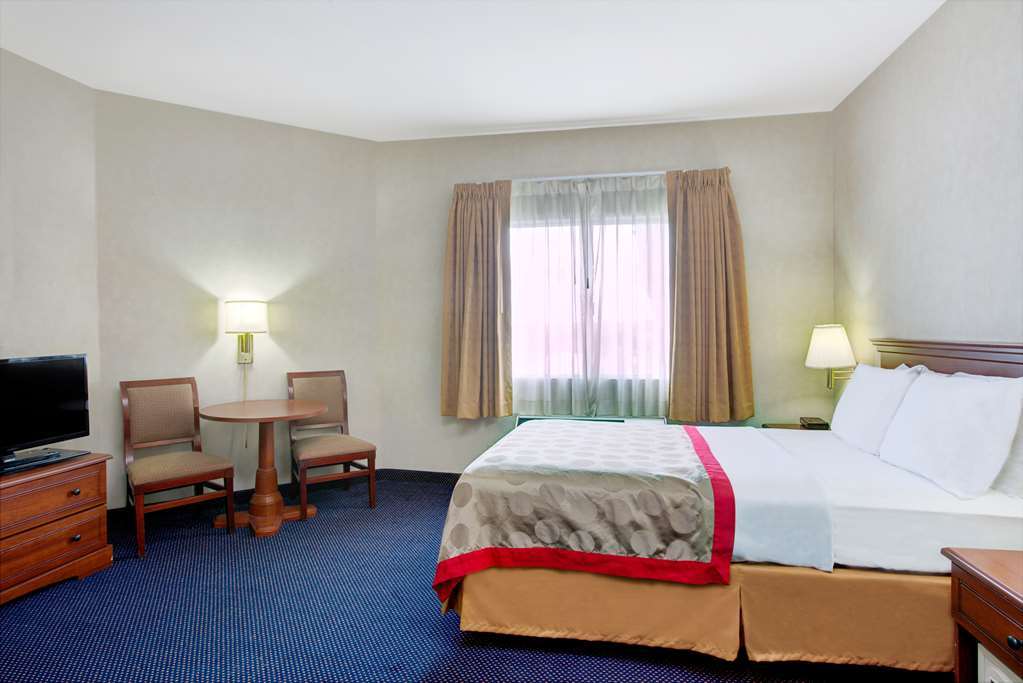 Super 8 By Wyndham Мерфрісборо Номер фото